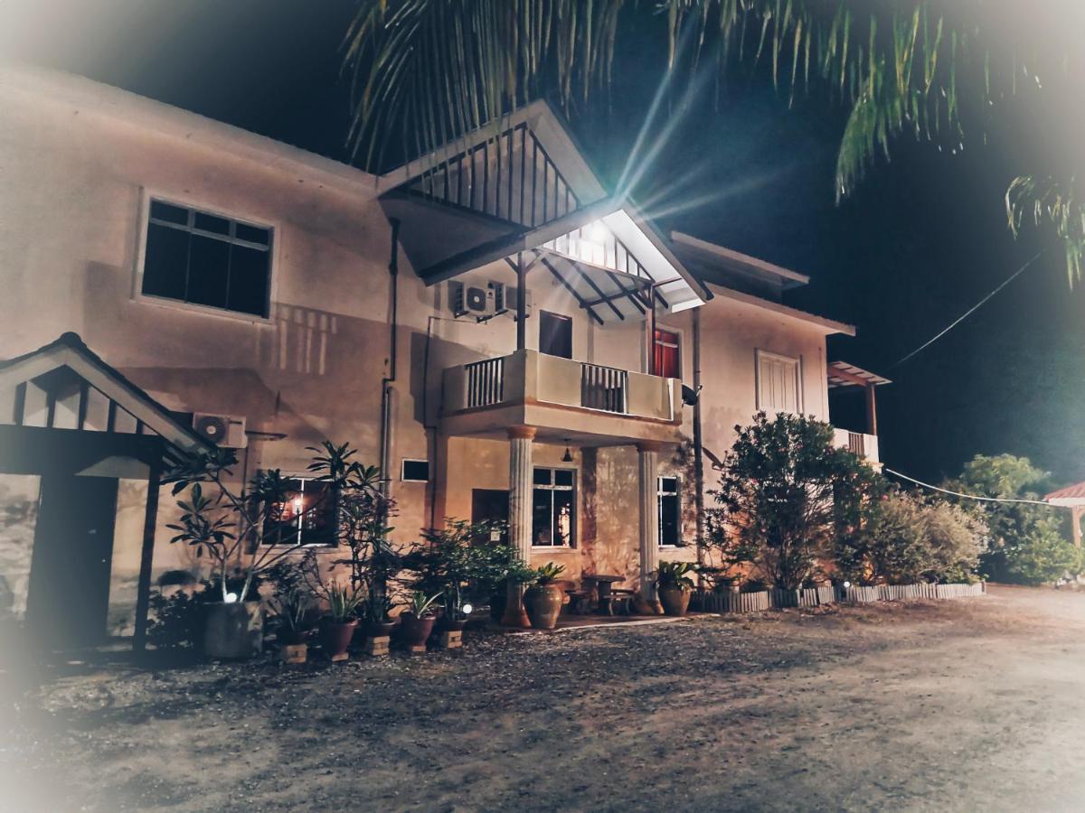 Kurau Inn Farmstay Kuala Kurau ภายนอก รูปภาพ